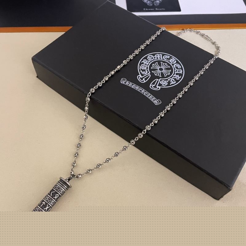 Ch**me He**ts necklaces